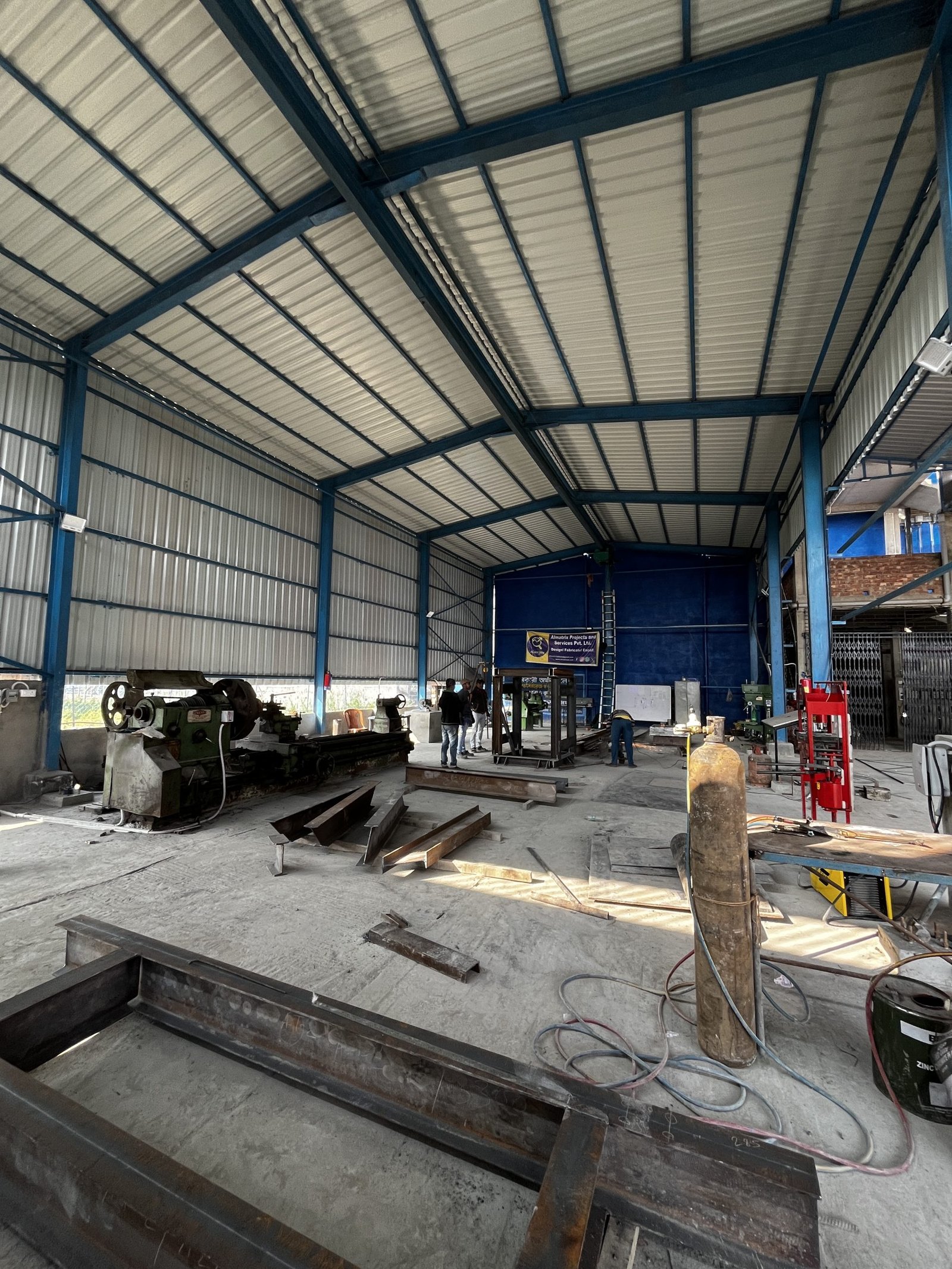 Almatrix Plant Pics1.JPG Scaled
